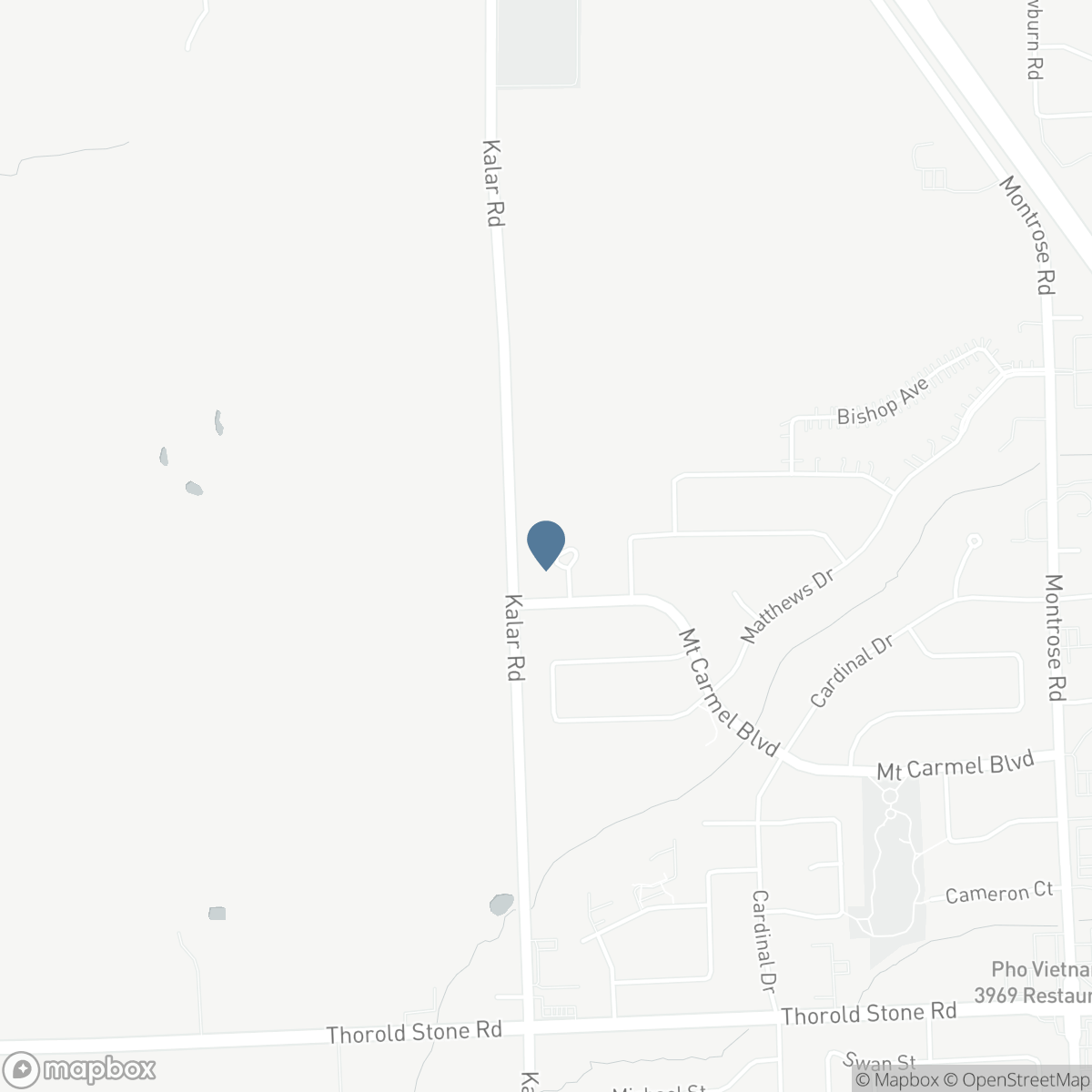 8113 FATIMA COURT, Niagara Falls, Ontario L2H 2Y8